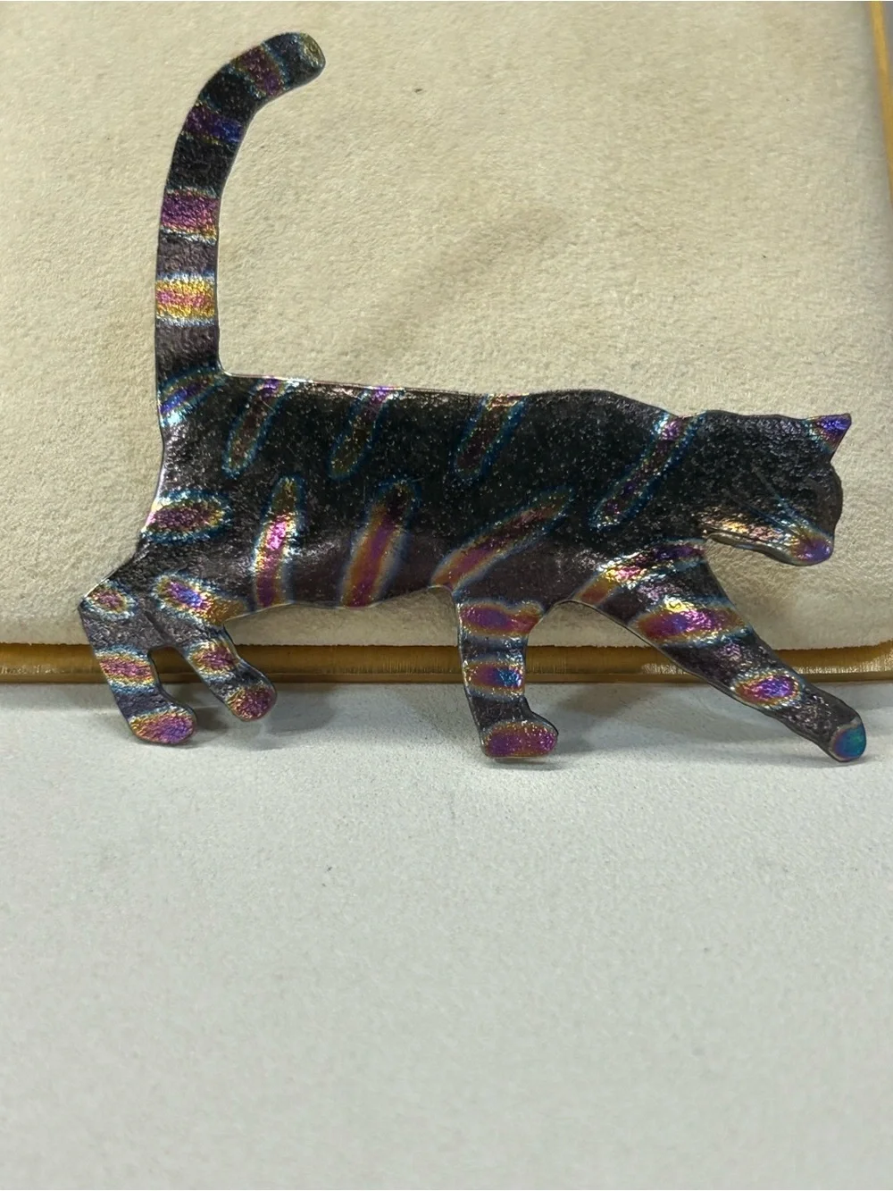 Vintage iridescent fantastic tiger cat brooch